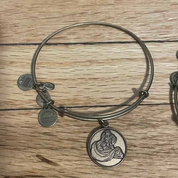 Alex and Ani Collection - Picture 4 of 6